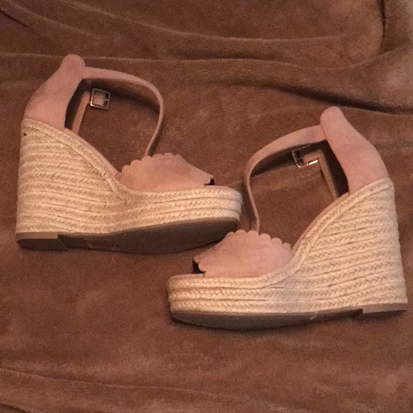 Wedge sandals - Picture 2 of 3